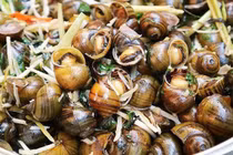 Ăn ốc đúng cách để tận hưởng hương vị, tăng lợi ích sức khỏe