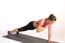 Giữ lưng thẳng, dáng chuẩn với 4 bài tập tại nhà mỗi ngày