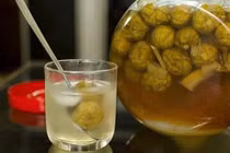 Tự làm nước quất hồng bì mật ong giải nhiệt, trẻ em cũng thích mê