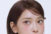 Bí quyết má hồng trong veo cho ngày thu dịu nhẹ