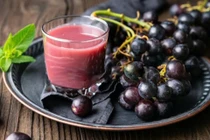 Thức uống màu đỏ tự nhiên giúp giảm cholesterol, bảo vệ tim mạch