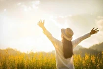 Sáng dậy làm ngay 6 điều này để giữ mỡ máu ổn định