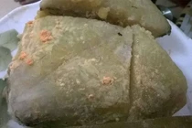 Dấu hiệu nhận biết bánh chưng hỏng, cách xử lý an toàn