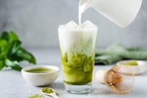Bí quyết thưởng thức matcha latte mà vẫn kiểm soát cân nặng