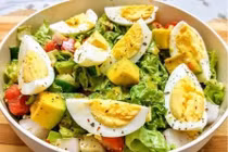 Không chỉ giàu dinh dưỡng, trứng gà còn giúp bạn giữ mái tóc dày mượt