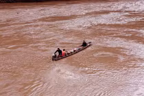 Nghệ An dừng tiếp nhận cứu trợ cho tâm lũ Nhôn Mai ở điểm Mỹ Lý 