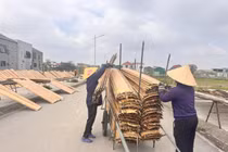 Hương Tết từ làng bánh đa nem ở Hà Tĩnh