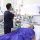 Xuyên đêm cứu người bệnh nhảy cầu sốc mất máu, đa chấn thương phức tạp