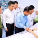 Cứu sống cảnh sát bị đứt động mạch cảnh khi làm nhiệm vụ