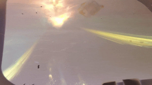 Tấm chắn Orion gặp nhiều hư hỏng khi tái nhập khí quyển.