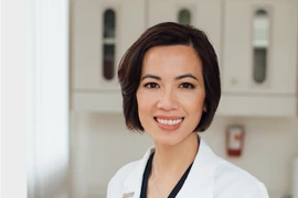 Nữ giáo sư Việt tại Mỹ nghiên cứu đột phá về ung thư vùng đầu cổ