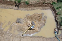 Hòa Bình: Dự án nạo vét suối tiền tỷ dừng thi công