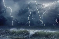  Biển Đông sắp đón cơn bão số 13, gây mưa lớn từ Đà Nẵng đến Khánh Hòa