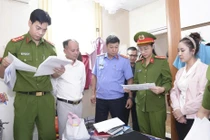 Khởi tố Hiệu trưởng và kế toán một trường Mầm non ở Lào Cai