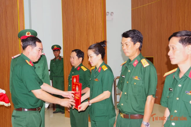 Lâm Đồng tăng cường sĩ quan, quân nhân chuyên nghiệp về Ban CHQS cấp xã