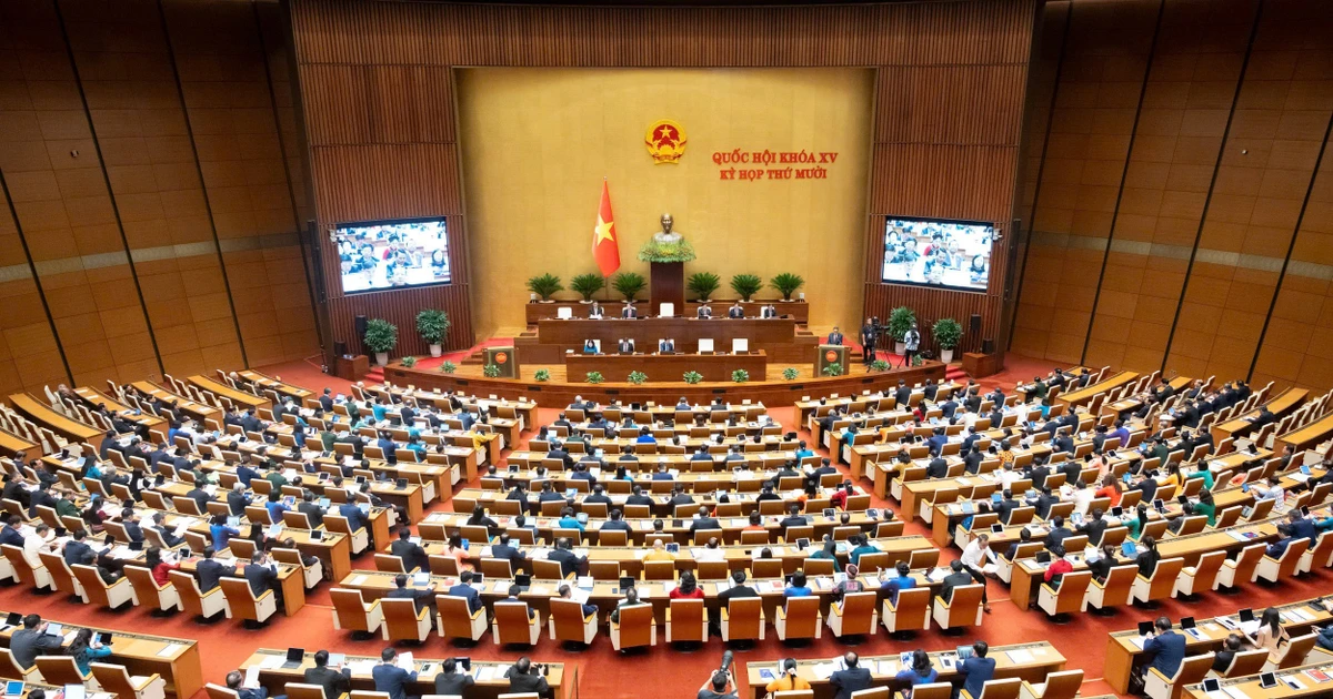 Quốc hội tập trung thảo luận dự luật về giáo dục, công nghệ và đất đai