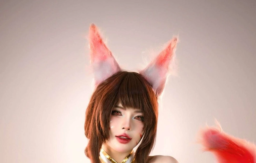 Mai Dora cosplay Ahri khiến fan bùng nổ mạng xã hội