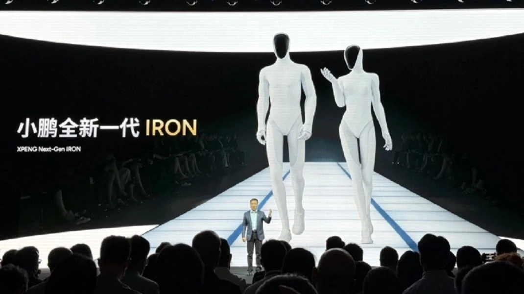 Trung Quốc ra mắt robot IRON có thể chọn giới tính nam hoặc nữ