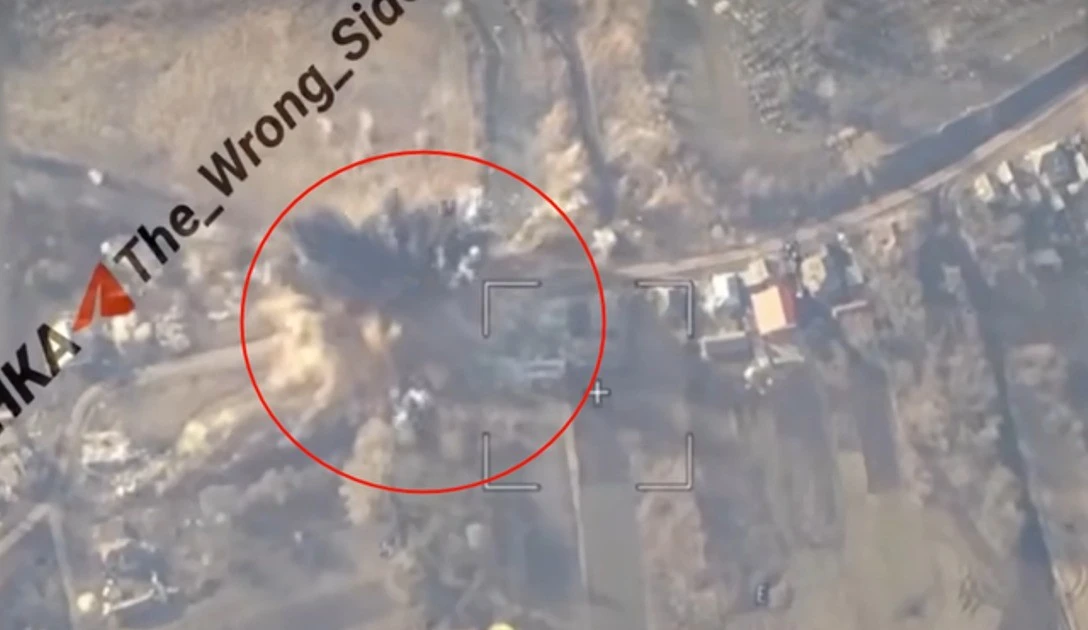 Không quân Nga dội bom lượn UMPK vào Nhà máy Izyum ở Kharkov