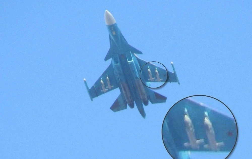 Tiêm kích bom Su-34 của Nga giữ vai trò gì trên chiến trường Ukraine?