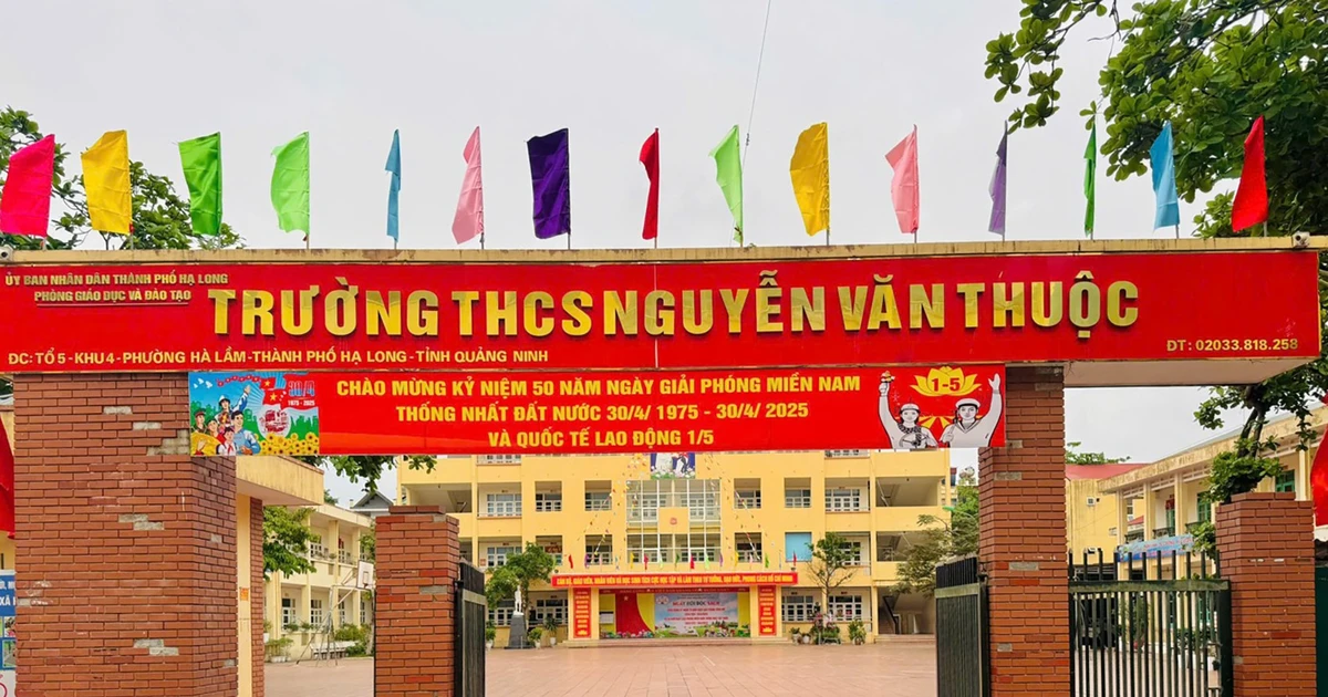 Cắt chức hiệu trưởng ở Quảng Ninh vì sửa điểm cho học sinh