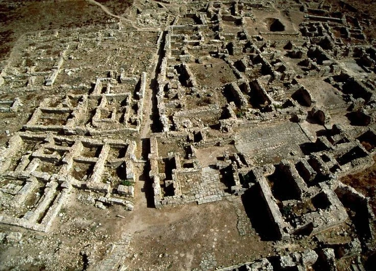 Tàn tích nơi bảng chữ cái đầu tiên của nhân loại ra đời