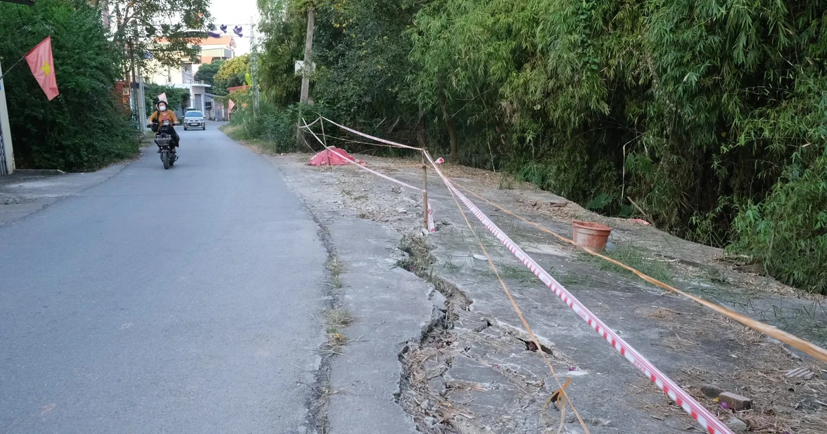 Đê Cà Lồ - Nam Viêm nứt lớn, Phú Thọ ban bố tình huống khẩn cấp