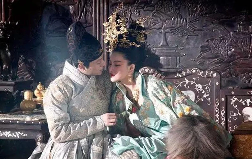 Cái chết gây sốc của vua Minh chỉ sau 29 ngày đội vương miện