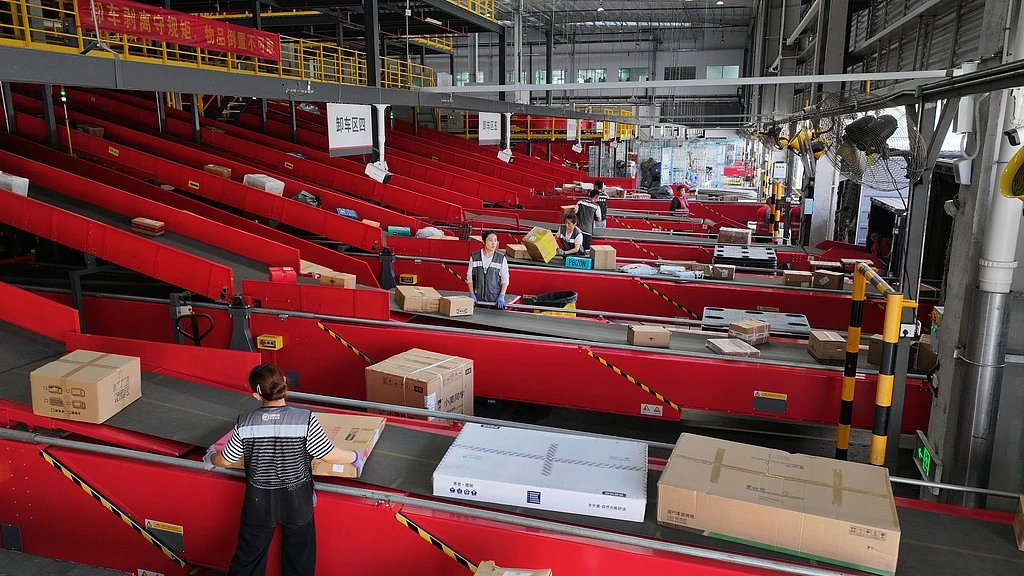 Một giây xử lý 6.200 đơn, logistics Trung Quốc lập kỷ lục