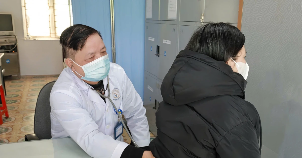 Mệt mỏi, ho và ăn kém, cô gái 23 tuổi phát hiện lao hô hấp