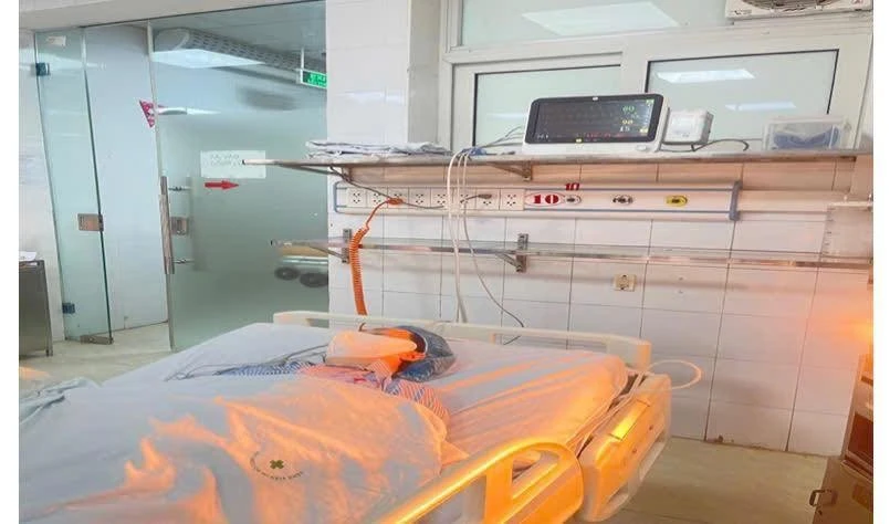 Ăn củ ấu tàu người bệnh liệt tứ chi nguy kịch