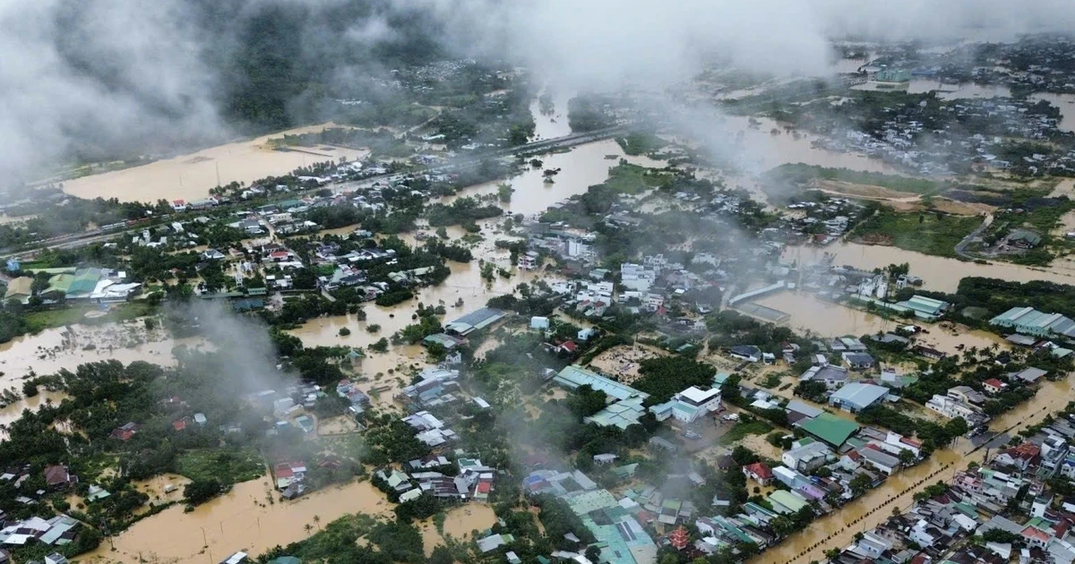 Hỗ trợ khẩn cấp 700 tỷ đồng cho 4 tỉnh khắc phục thiệt hại do mưa lũ