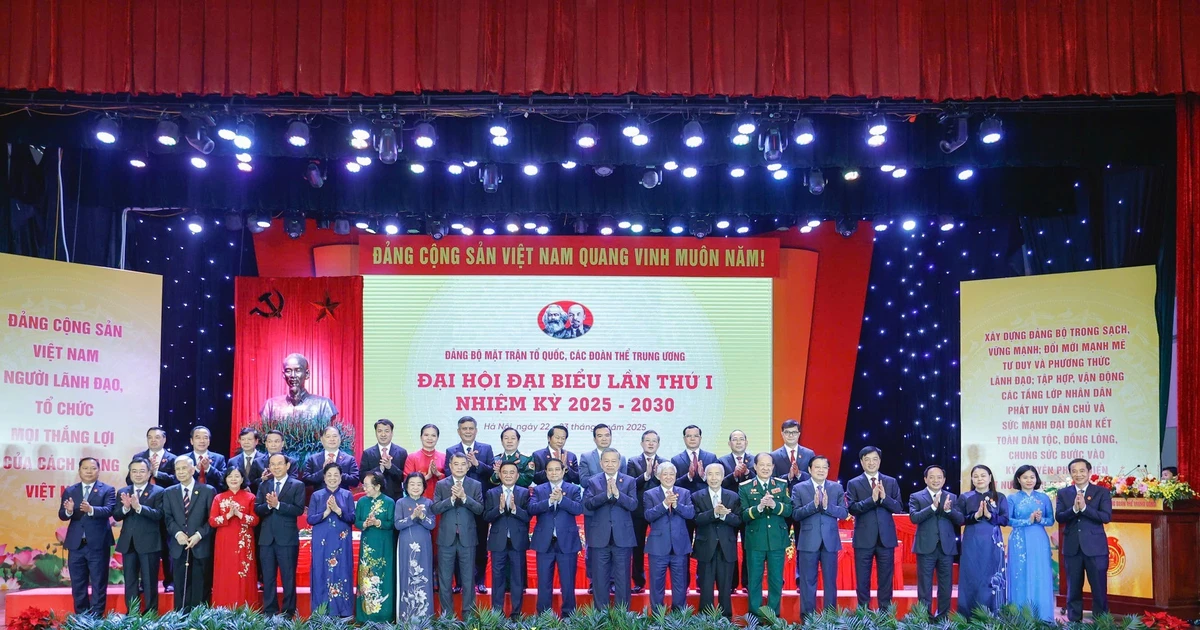 Mặt trận luôn dựa vào dân, lấy dân làm gốc