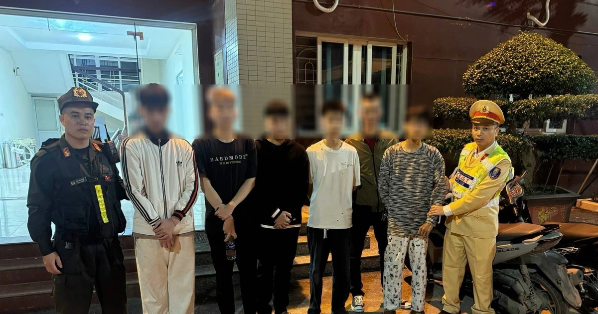 Công an Hà Nội bắt giữ nhóm mang hung khí chuẩn bị đánh nhau