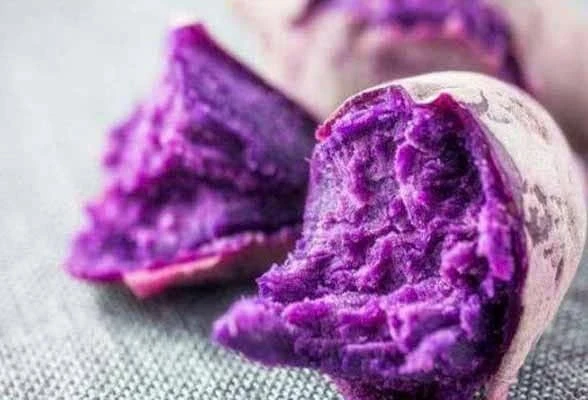 4 thực phẩm giúp da mềm mịn, chống khô nẻ mùa đông