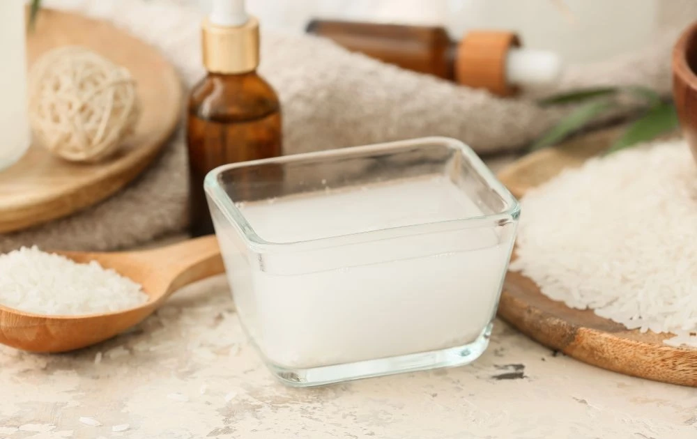 Cách dùng nước vo gạo giúp tóc mềm mượt, chắc khỏe ngay tại nhà