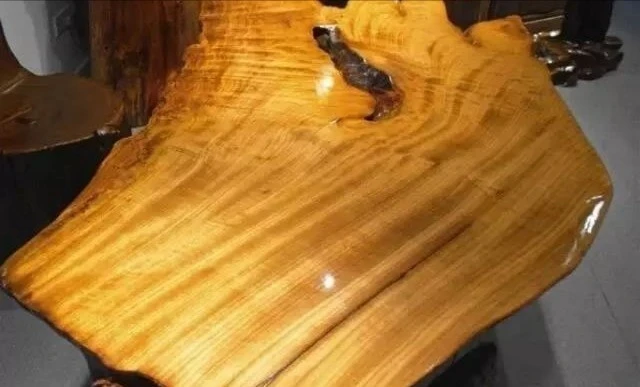 Khám phá loại gỗ quý hơn vàng ròng, không ai dám trồng