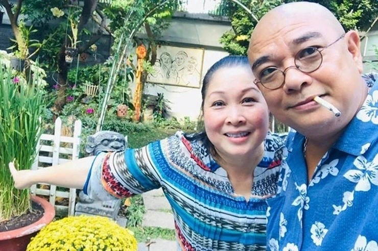 Bên trong cơ ngơi dưỡng già của vợ chồng NSND Hồng Vân - Lê Tuấn Anh