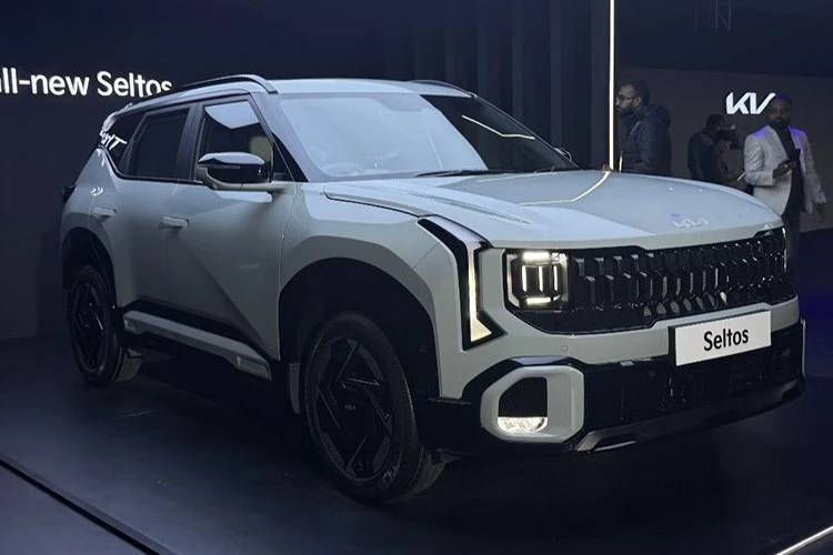 Kia Seltos thế hệ mới ra mắt - To lớn, hiện đại hơn và nhiều công nghệ