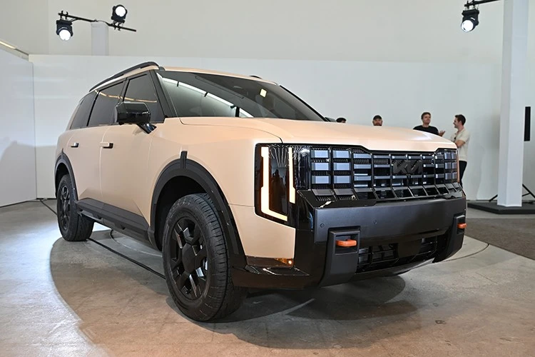 Kia Telluride 2027 vừa ra mắt - to lớn, tinh tế và táo bạo hơn