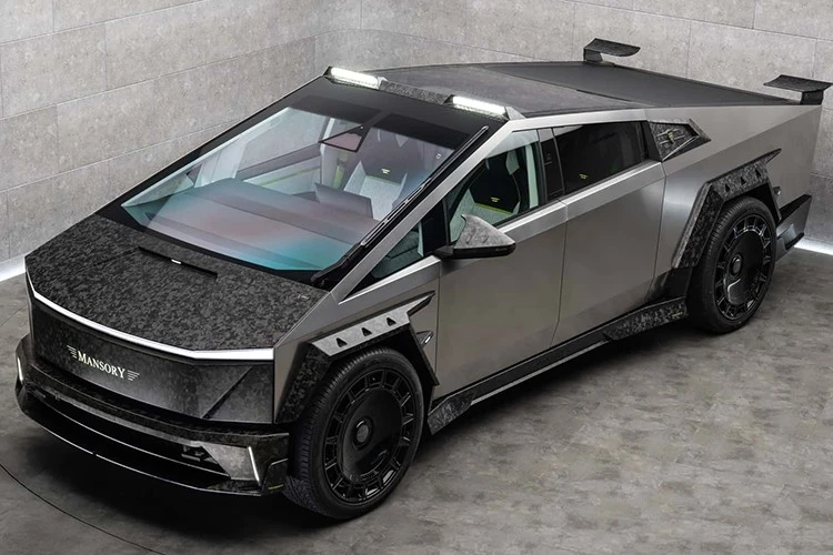 Tesla Cybertruck "lột xác" với gói độ Mansory của đại gia Trung Đông
