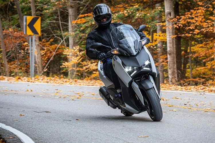 Xe ga Yamaha Xmax bị triệu hồi khẩn cấp vì lỗi có thể gây hỏng động cơ