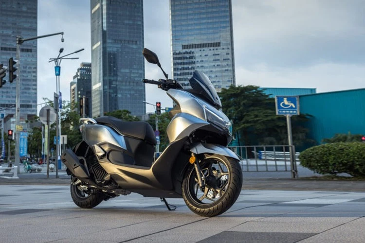 Honda NWT150 – siêu xe ga công nghệ xịn sò, hỗ trợ cả radar