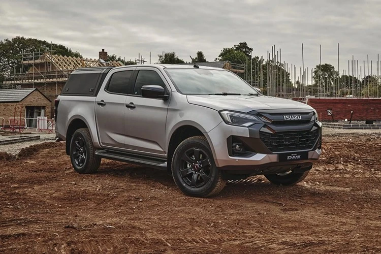 Isuzu D-Max bổ sung phiên bản mới, tiện nghi hơn