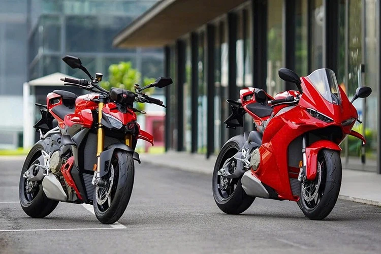Ducati Việt Nam triệu hồi Panigale V4 và Streetfighter V4 lỗi cốt bánh sau