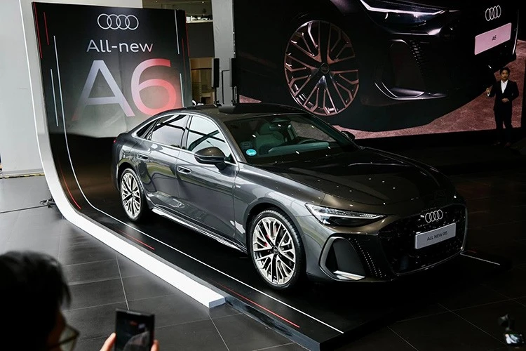 "Soi" Audi A6 2026 vừa ra mắt Việt Nam, giá từ 2,79 tỷ