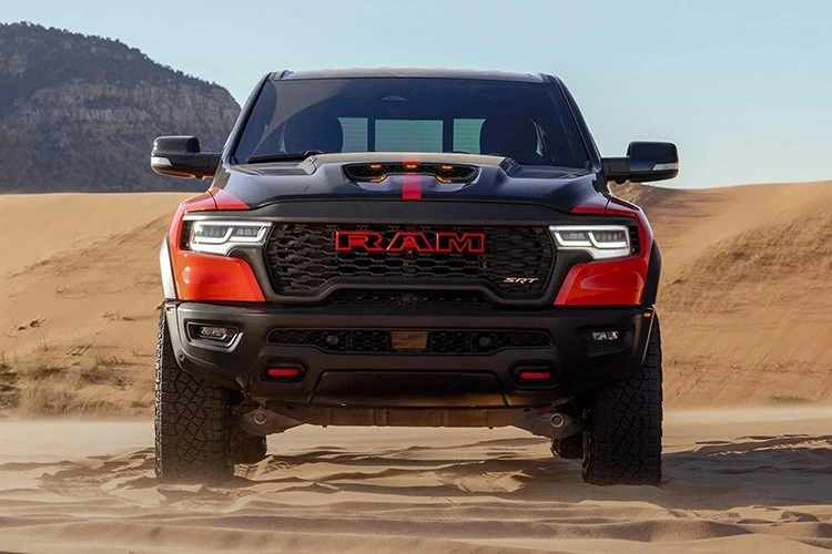 Ram TRX thế hệ mới vừa ra mắt, nếu về Việt Nam có thể gần 10 tỷ đồng