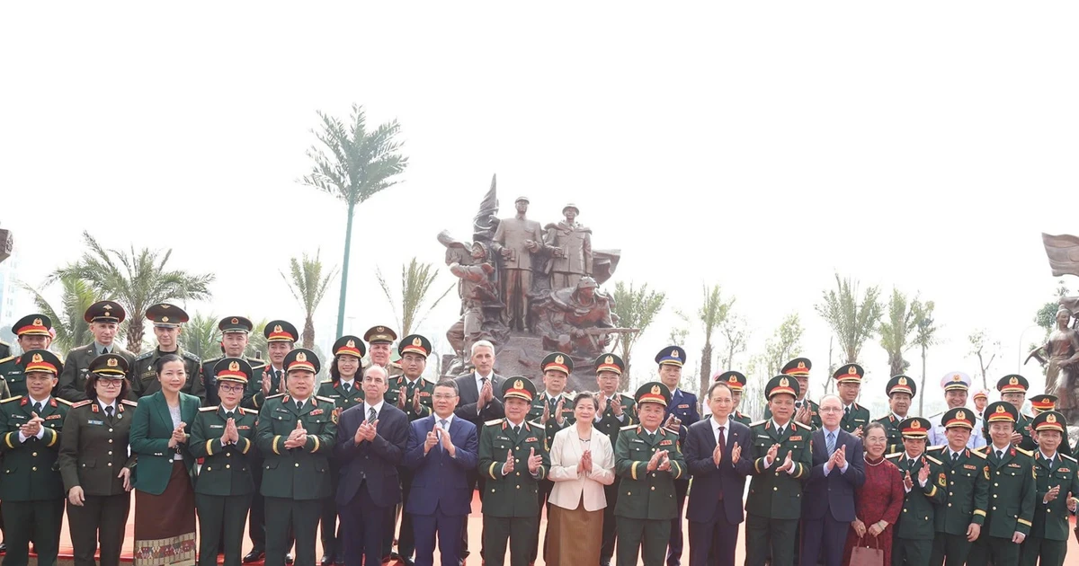 Khánh thành Khu biểu tượng tình đoàn kết, hữu nghị và tri ân quốc tế