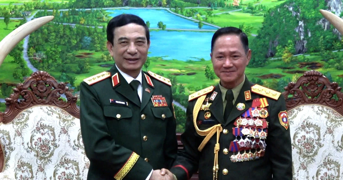 Đại tướng Phan Văn Giang hội kiến Bộ trưởng Bộ Quốc phòng Lào