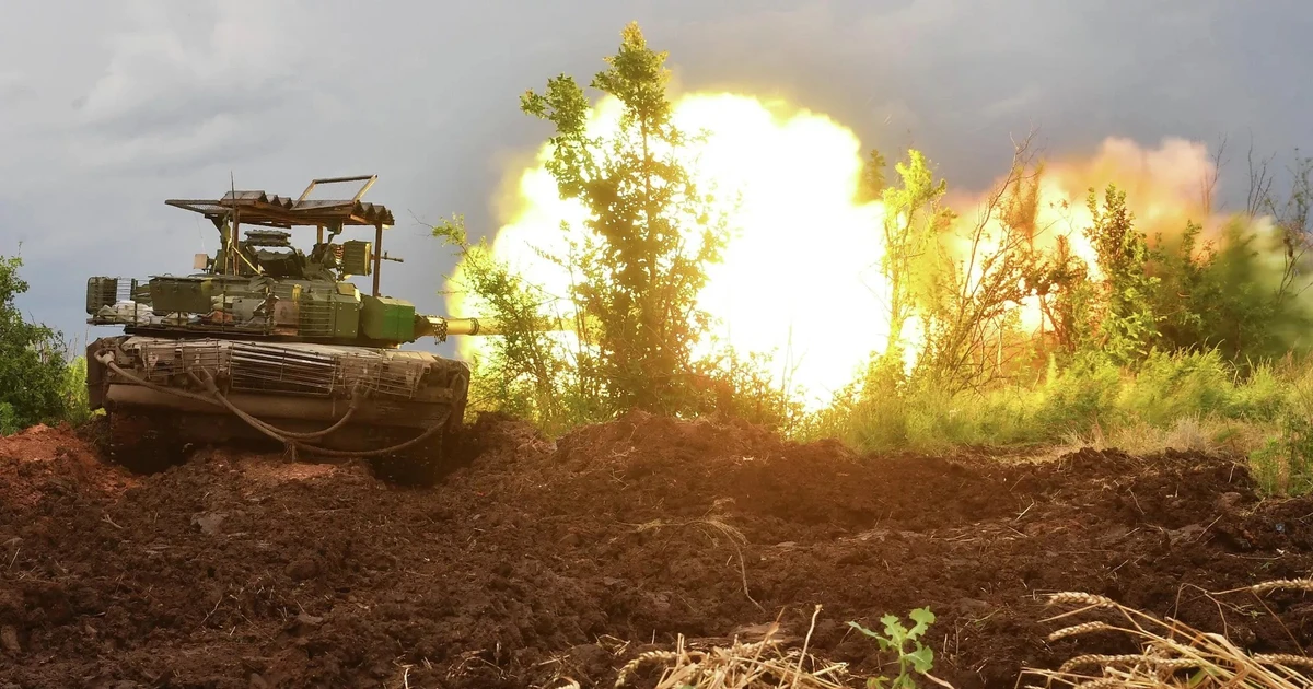 Cổ "túi khí" Pokrovsk đang thu hẹp lại, tình báo Ukraine tập kích thất bại